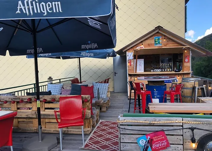 Отель Les Mouflons Ле-Мон-Дор