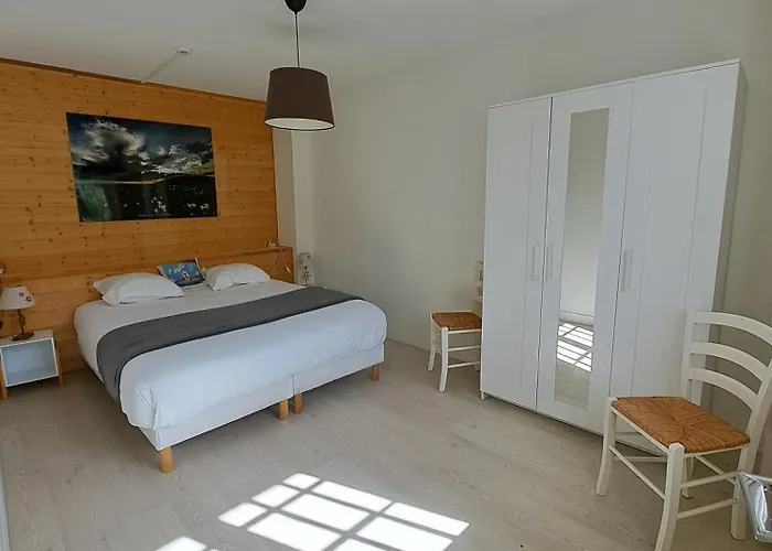 Les Mouflons Otel 3*