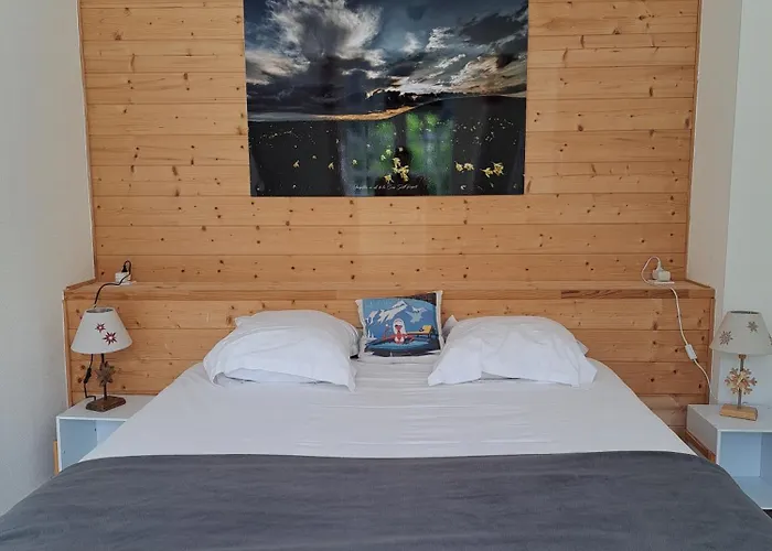 Отель Les Mouflons